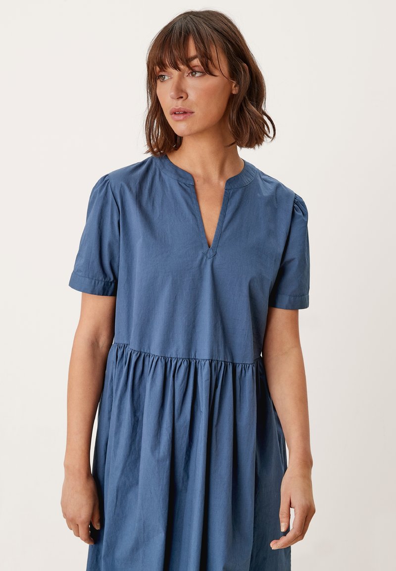 s oliver denim dress Denim dress with slit pockets - Blue