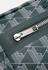 Lacoste REPORTER BAG - Borsa a tracolla - green