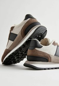 Next LACE-UP - REGULAR FIT - Sneakers - brown