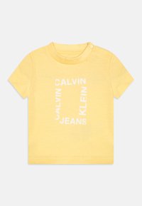 Não selecionado, zesty yellow