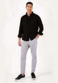 Buratti REGULAR FIT - Broek - grey