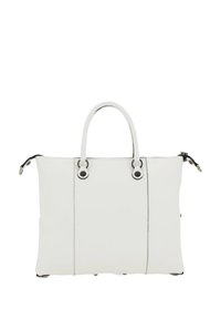Sac fourre-tout en cuir blanc avec deux poignées, accents noirs et fermeture éclair. Comprend des détails de couture et des éléments ronds en métal.