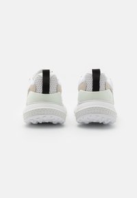 Lacoste L003 EVO 124 - Sportbačiai - white