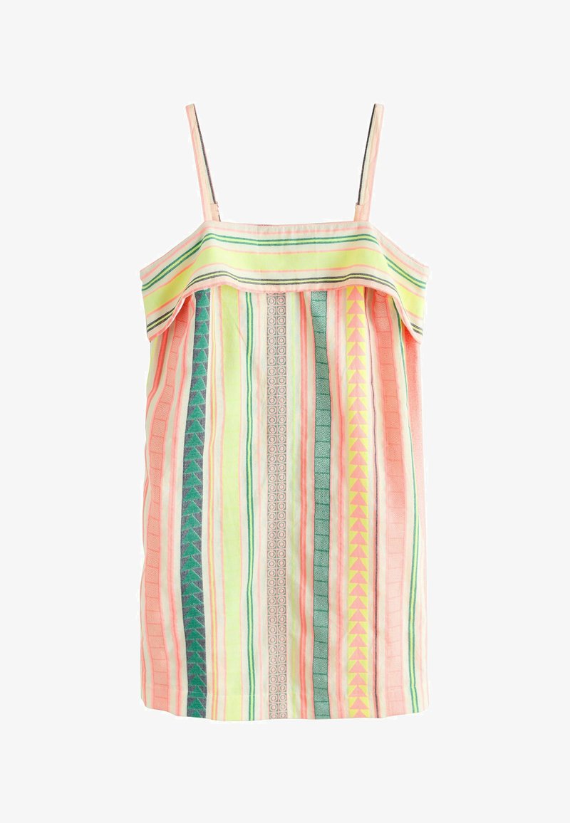 Robe d'été sans manches avec des rayures verticales vertes, jaunes et roses ainsi que des motifs géométriques, dotée de fines bretelles et d'un col à volants.