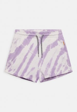 Hellviolette und weiße Batik-Shorts mit schwarzem und weißem Kordelzug und Seitentaschen, dargestellt auf weißem Hintergrund.