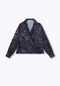 Blouse à wrap florale en bleu foncé, avec un col, des manches longues et des motifs de fleurs violettes et vertes sur un tissu lisse.
