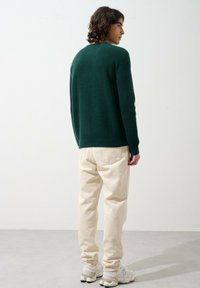Authentic Cashmere Svetr - cypress