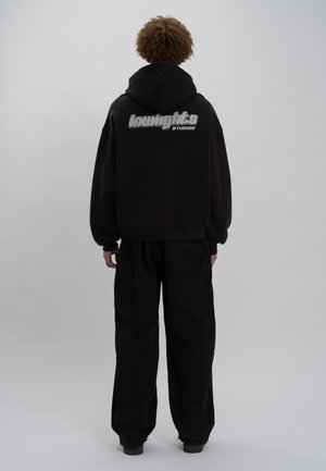 LOW LIGHTS STUDIOS® SANDED LOGO ZIPPER HOODIE - Lukuga pusa - black