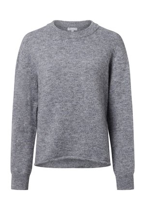 Pull en maille gris avec un col rond, des manches longues et des poignets côtelés. Texture douce, coupe décontractée et ourlet légèrement court.