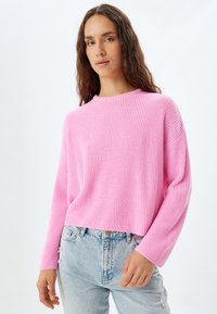 BASIC - Stickad tröja - pink