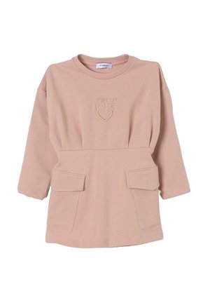 Abito beige a maniche lunghe con scollo rotondo, logo a cuore ricamato sul petto e due tasche frontali con pattina.
