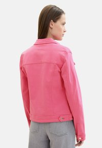 TOM TAILOR Jeansjacke - carmine pink