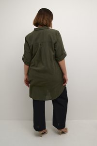 Kaffe Curve KCPAULA - Overhemdblouse - forest night