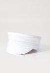 VEILED BAKER BOY CAP - Mütze - white