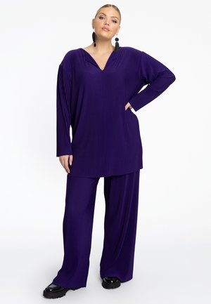 PLEATED - Stoffhose - lila