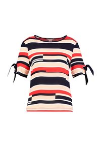 Camiseta de manga corta con un escote redondo, con rayas horizontales en azul marino, rojo y beige, detalles anudados en las mangas, y una textura de tela suave.