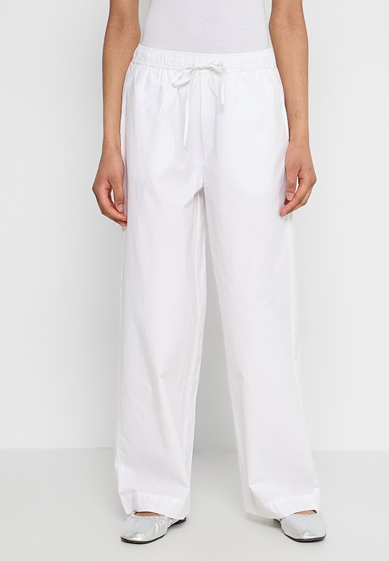 Selected Femme Trainingsbroek wit Selected Femme Trainingsbroek wit