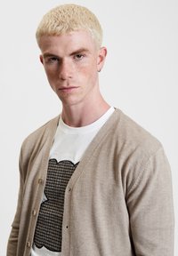 Gianni Lupo Cardigan - camel