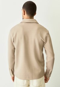 Next REGULAR FIT - DIAGONAL TEXTURE - Chaqueta fina - neutral brown