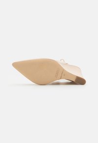 ALOHAS BIRDIE - Obuća na petu s vezicama - cream