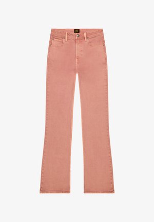 Jean rose taille haute à coupe évasée, avec poches avant, passants de ceinture, fermeture par bouton et étiquette de la marque Lee sur la ceinture.