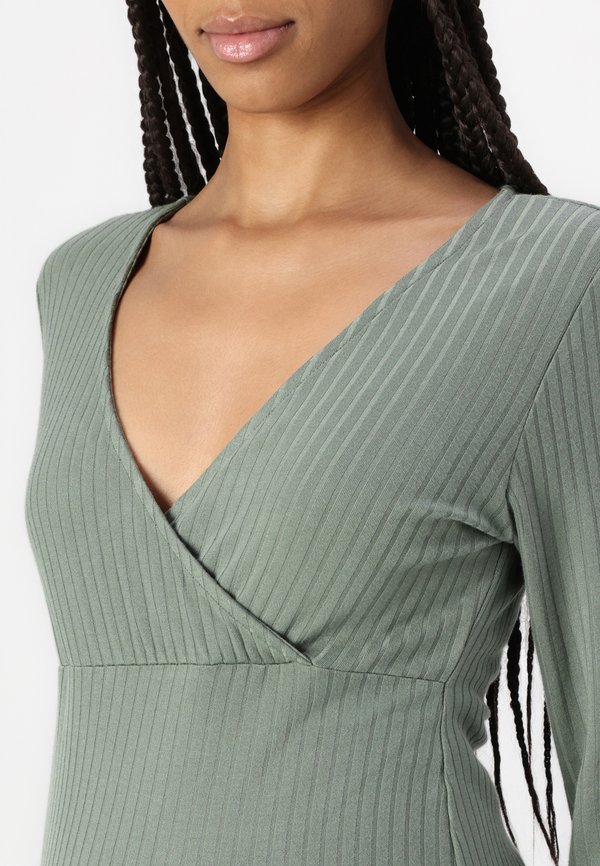 MLTRINITY TESS - Long sleeved top3