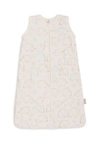 Sac de couchage sans manches de couleur beige clair, orné d'un motif répétitif d'éléphants en gris clair et marron doux, avec une fermeture éclair à l'avant.