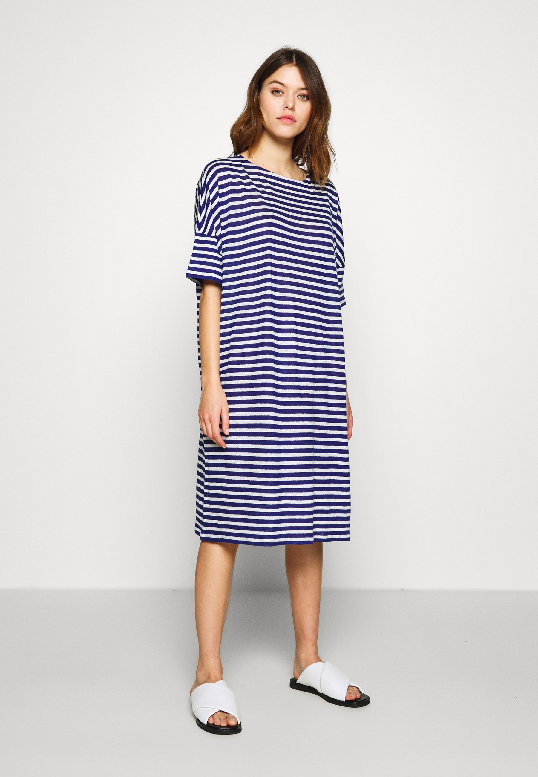 CLOSED WOMEN´S DRESS Jerseykjole dark sea Zalando.no CLOSED WOMEN´S DRESS - Jerseykjole - dark sea
