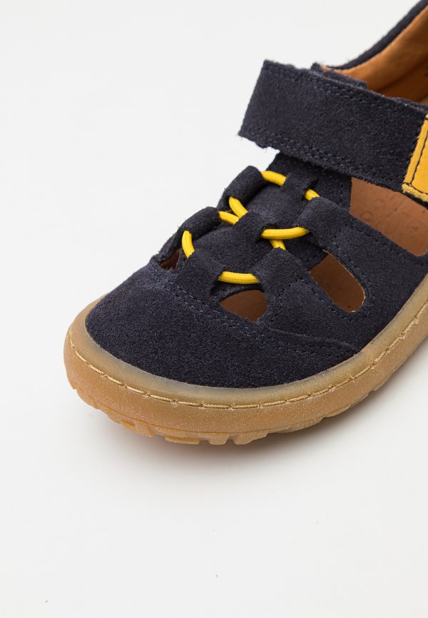 BAREFOOT ELASTIC  - Sandals2