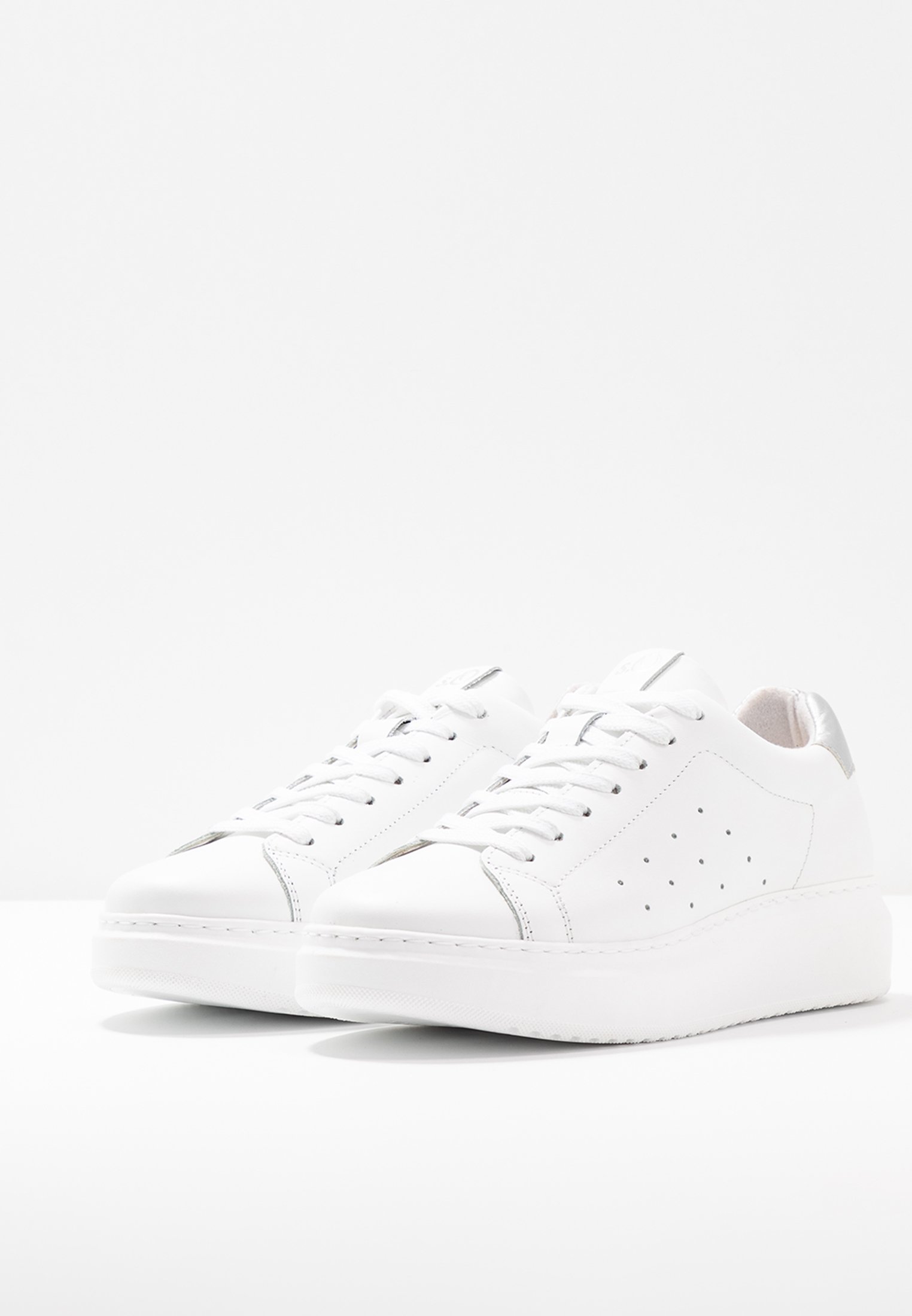 s.Oliver Joggesko white Zalando.no s.Oliver Joggesko white Zalando.no