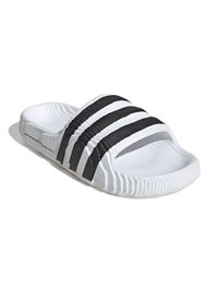 Črno-bela drsna sandal, ki ima tri teksturirane črne črte čez zgornji del. Narejena iz sintetičnega materiala z rebrastim podplatom.