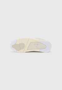 Jordan AIR JORDAN 4 RM - Sportcipő - light bone/white/soft pearl