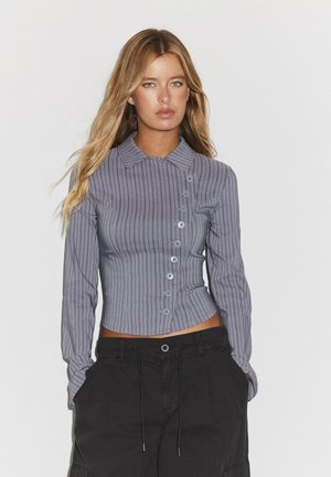 Stradivarius, BUTTON-UP CROSSOVER SHIRT - Chemisier - mottled dark grey