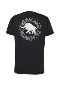 Zwarte katoenen t-shirt met een grote witte afbeelding van een mammoet en de tekst "MAMMUT GARANTIE" in een cirkelontwerp op de achterkant.
