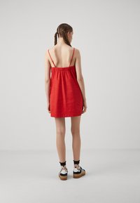 Abercrombie & Fitch TRAPEZE SKORT - Rochie de zi - rococco red