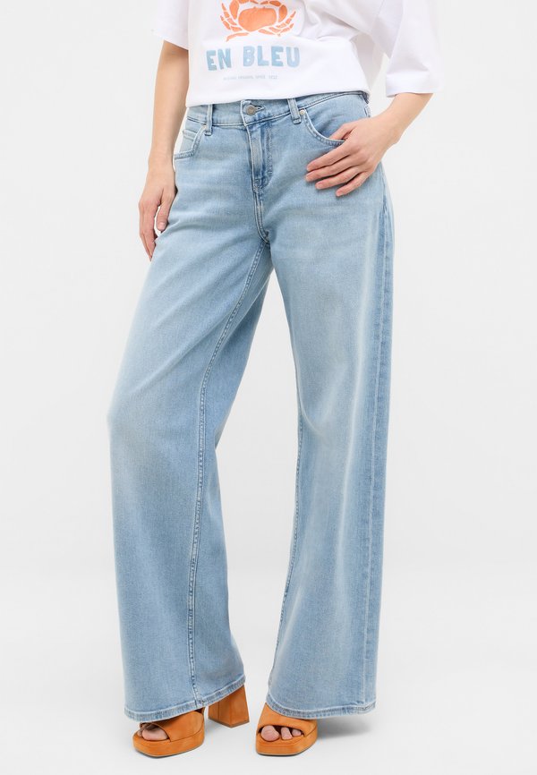 STYLE MEDLEY WIDE LEG - Jeans Relaxed Fit - blau