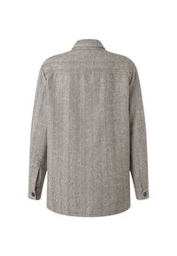 Vista trasera de una camisa de manga larga con patrón de espiga en gris, con puños abotonados y un cuello clásico.