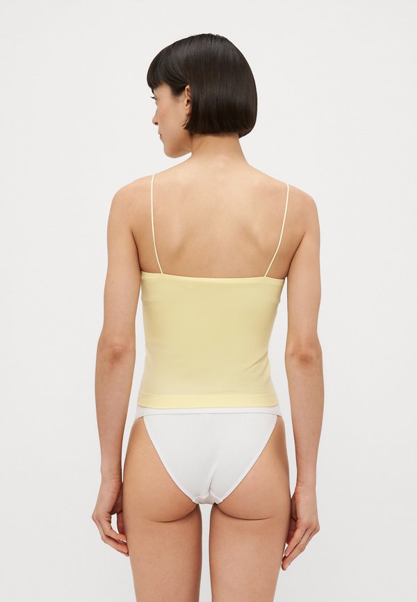 ONLBELLA SEAMLESS PADDED  - Undershirt - french vanilla2