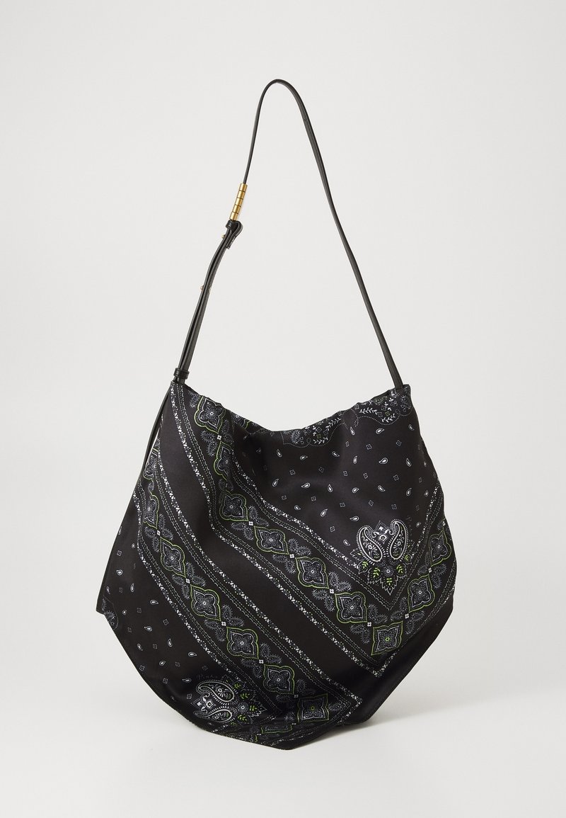 Sac d'épaule en tissu noir avec des motifs cachemire et géométriques blancs et verts et une sangle noire réglable avec des accents dorés.