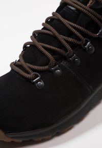 Timberland Bottines à lacets - black