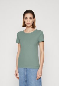 GAP Lihtne T-särk - laurel wreath