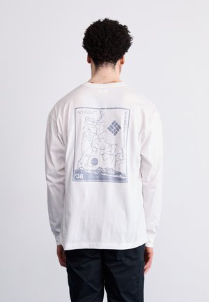 BUTTE GRAPHIC TEE - Långärmad tröja - white