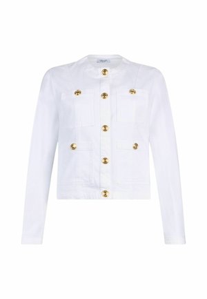 Veste blanche à manches longues avec encolure ronde, quatre poches avant et boutons décoratifs dorés au centre et sur les poches.