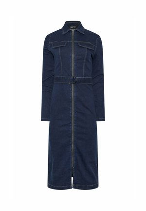 Długa sukienka midi z denimu w ciemnoniebieskim kolorze, z długim rękawem, przednim zamkiem, kieszeniami na klapie na piersi, kołnierzykiem oraz dopasowanym paskiem z okrągłą klamrą.