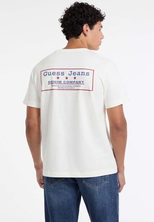 - T-shirt z nadrukiem