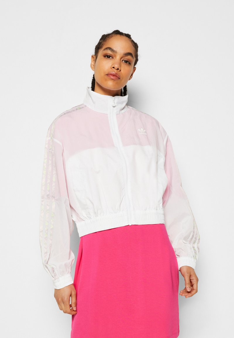 adidas Originals WINDBREAKER - Lehká bunda - white