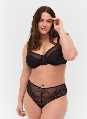 String - black