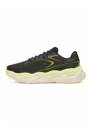 Under Armour, - Obuwie do biegania treningowe