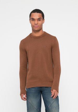 - Sweter