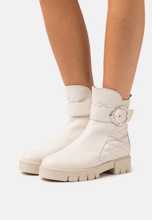 Gabor Comfort, Bottines à plateau - white